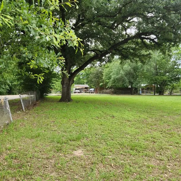 105 Summit Ridge Drive, Gun Barrel City, TX 75156
