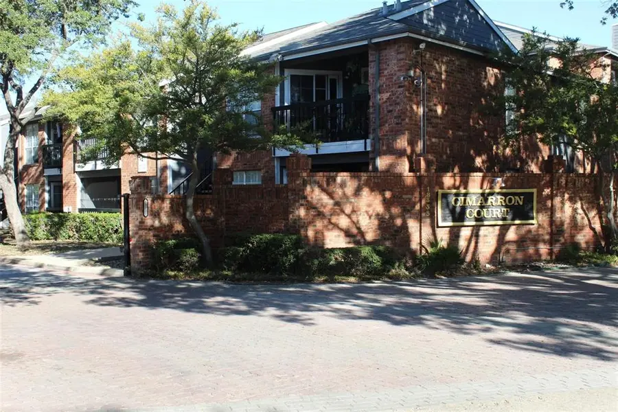 18333 Roehampton Drive #815, Dallas, TX 75252
