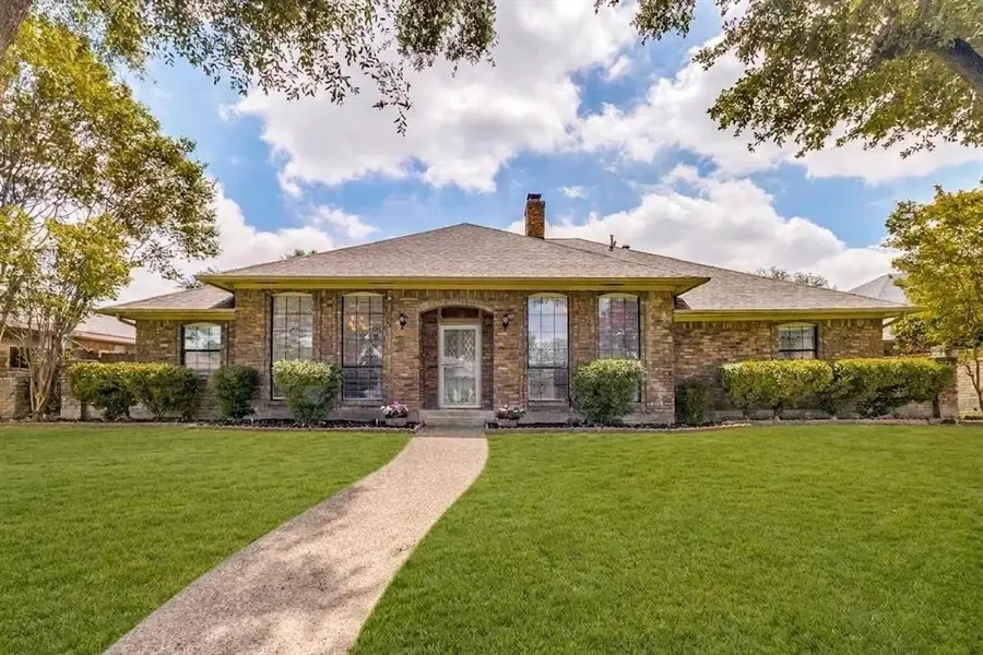 12922 Jasoncrest Trail, Dallas, TX 75243