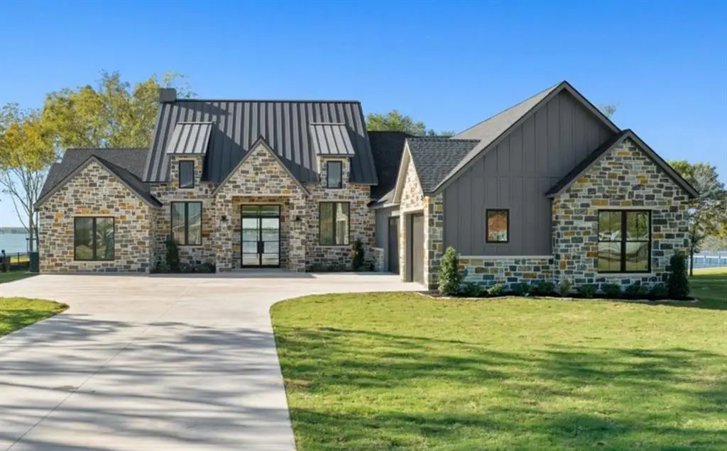 1194 The Shores Drive, Corsicana, TX 75109