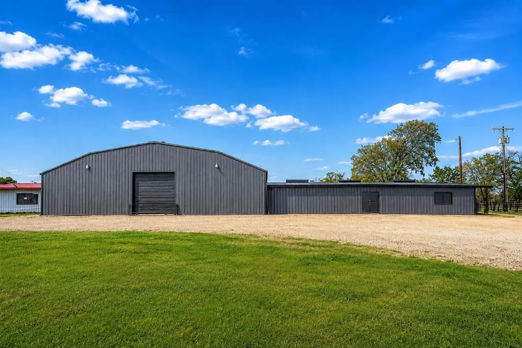 111 Frontier Drive, Quinlan, TX 75474