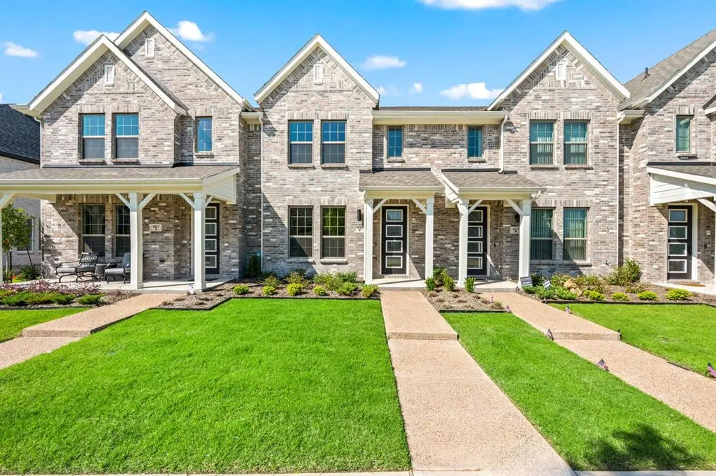 1821 Summer Aura, Mesquite, TX 75181