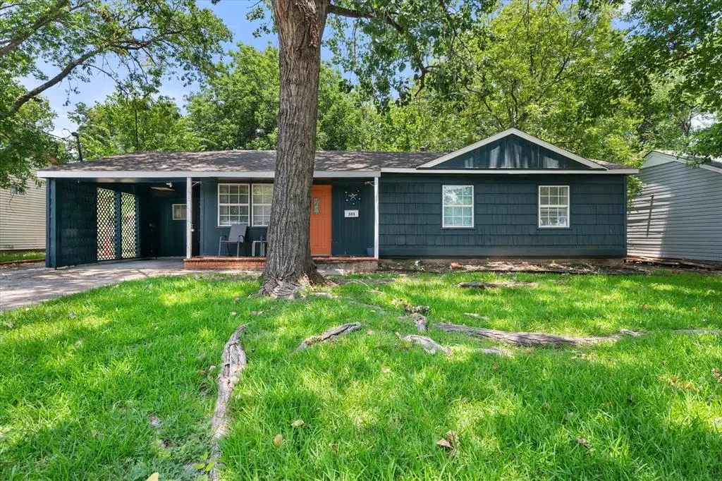 555 W Main Street, Lancaster, TX 75146