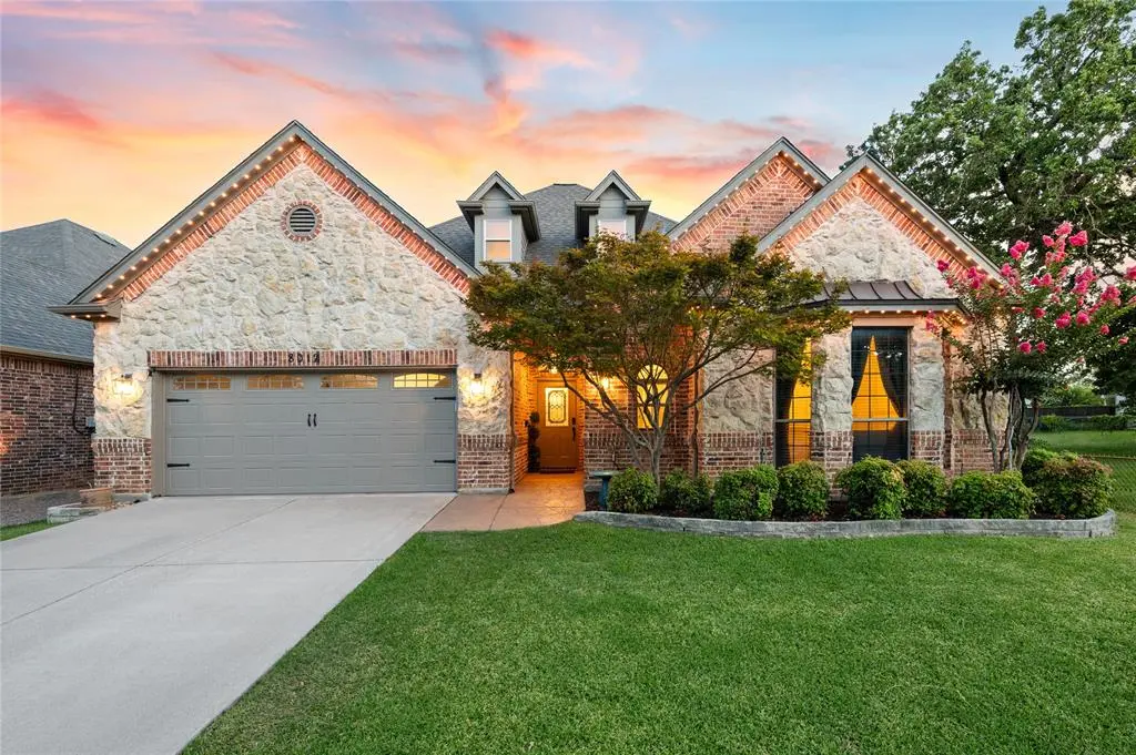 8012 Odell Street, North Richland Hills, TX 76182