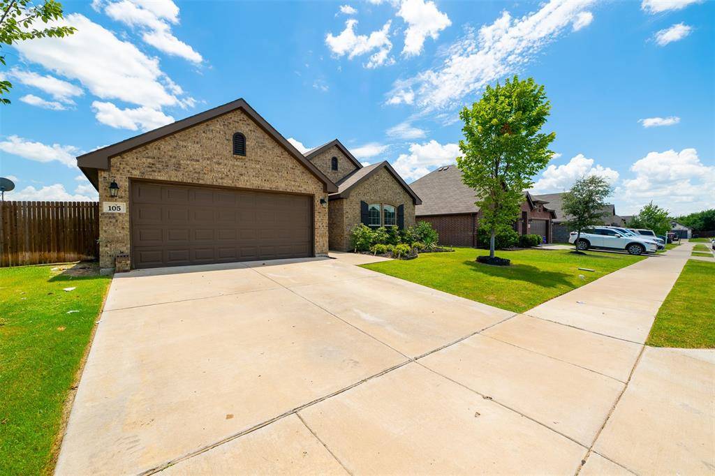 105 Cheryl Drive, Keene, TX 76059