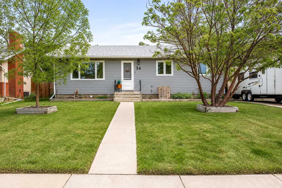 56 Chinook CRES W, Brooks, AB T1R 0C2