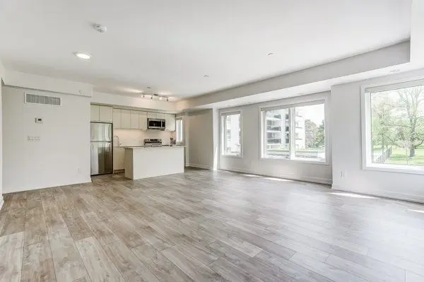 31 Farmstead RD #146, Toronto C12, ON M2L 2X2
