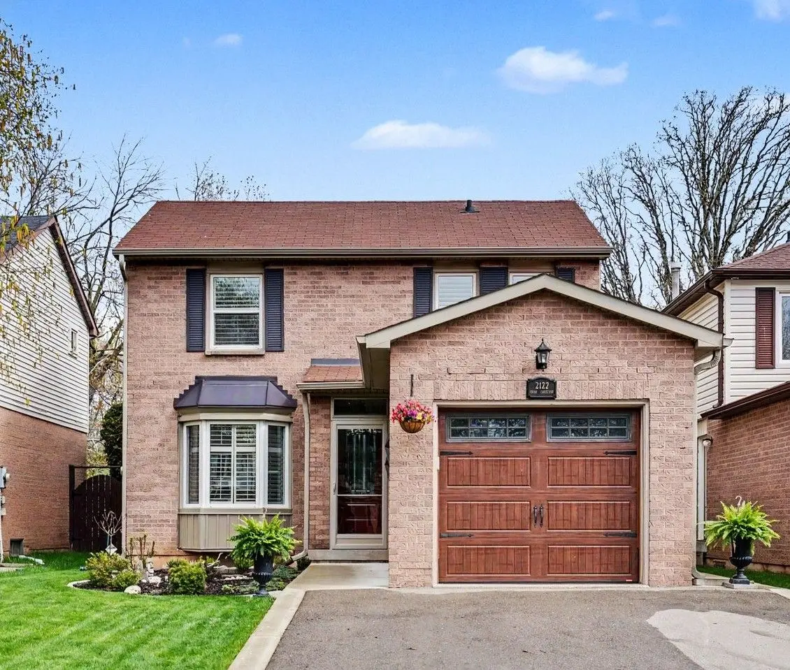 2122 Hunt CRES, Burlington, ON L7M 2P3