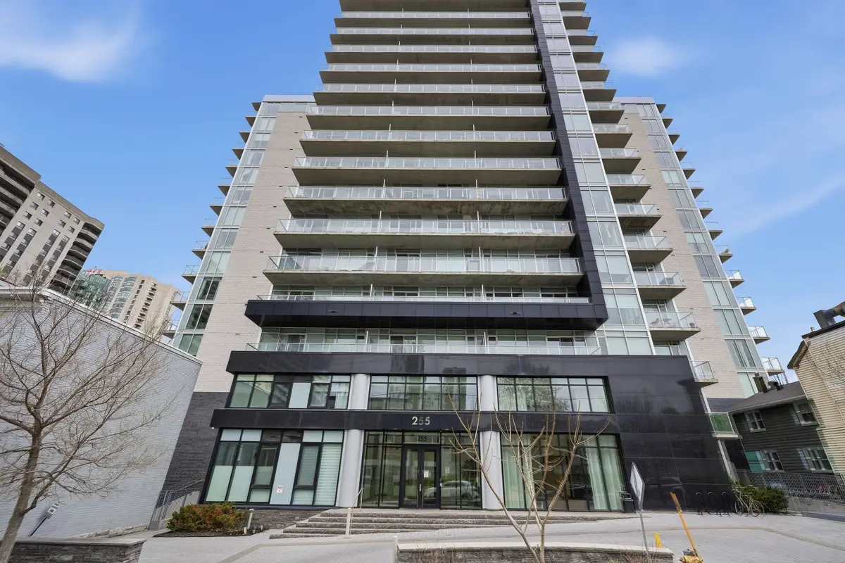 255 Bay ST #106, Ottawa Centre, ON K1R 0C5