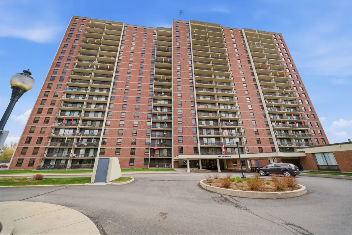 665 BATHGATE DR #1004, Overbrook - Castleheights And Area, ON K1K 3Y4