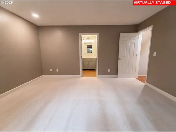 48 EAGLE CREST DR #5F, Lake Oswego, OR 97035