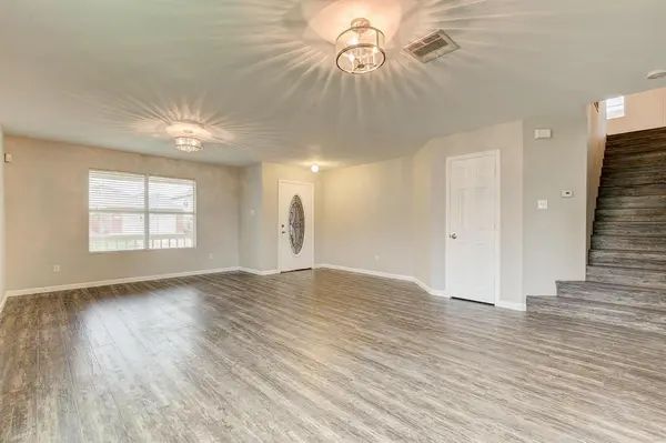 9729 Manassas Road, Fort Worth, TX 76177