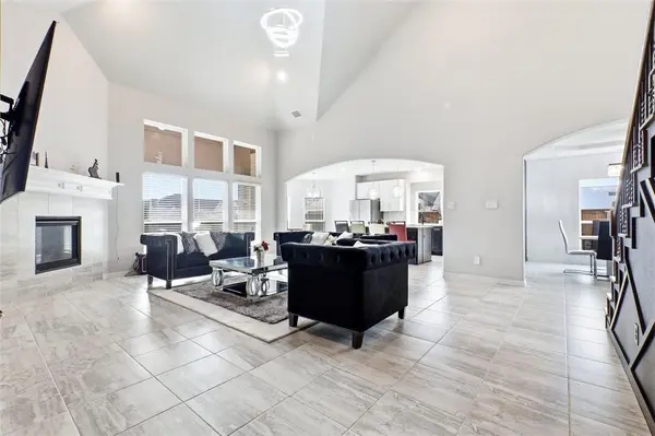 1315 Cascade Lane, Forney, TX 75126
