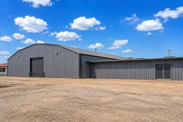111 Frontier Drive, Quinlan, TX 75474