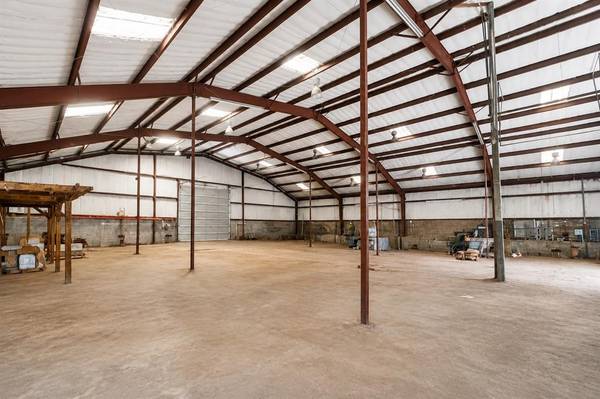 111 Frontier Drive, Quinlan, TX 75474