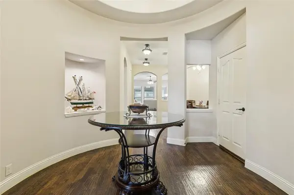 8304 Spitfire Trail, Aubrey, TX 76227