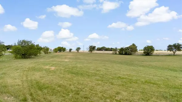 1121 1199, Lindsay, TX 76250