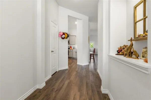9805 Bridlewood Lane, Waco, TX 76708