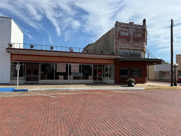 104 E Main Street, Honey Grove, TX 75446