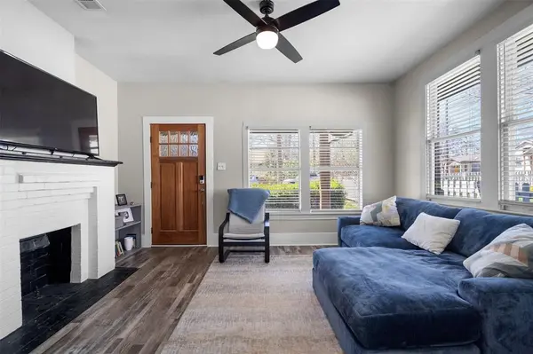 634 Turner Avenue, Dallas, TX 75208