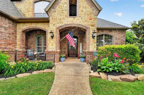 409 Settlers Ridge Drive, Keller, TX 76248