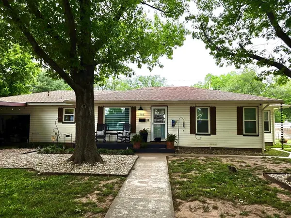 1406 Herring,  Merkel,  TX 79536