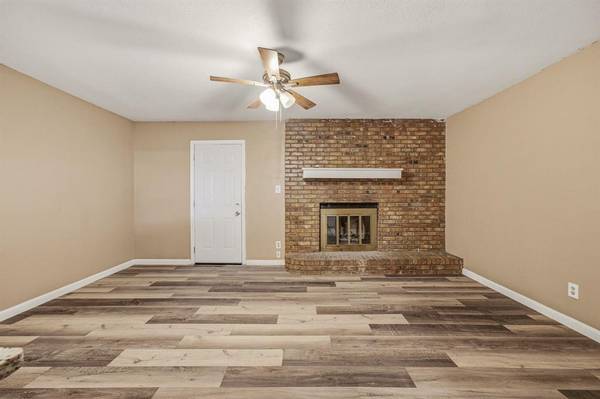 133 Lori Drive, Mineral Wells, TX 76067