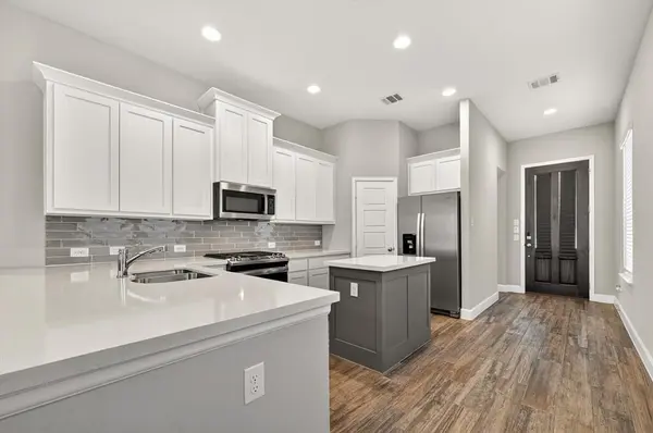 2209 Rothbury Drive, Forney, TX 75126