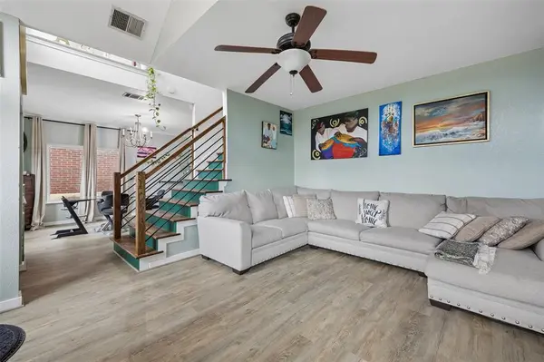 1407 Ranchview Court, Carrollton, TX 75007
