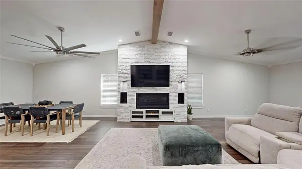 438 Willow Springs Drive, Coppell, TX 75019