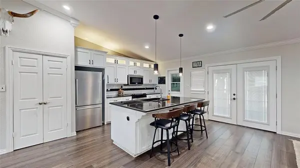 438 Willow Springs Drive, Coppell, TX 75019