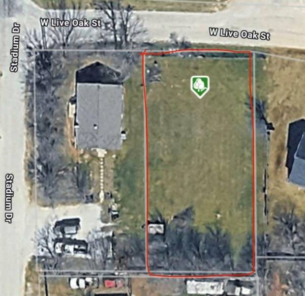 709 W Live Oak, Alvord, TX 76225