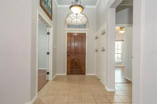 10025 Grey Crow Drive, Fort Worth, TX 76177