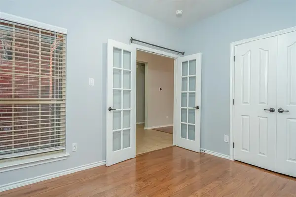 10025 Grey Crow Drive, Fort Worth, TX 76177