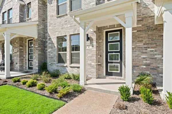 1821 Summer Aura, Mesquite, TX 75181