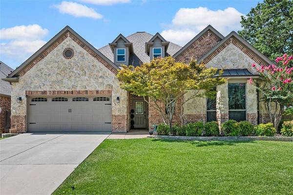 8012 Odell Street, North Richland Hills, TX 76182