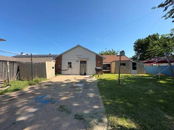 1716 Culberson Drive, Mesquite, TX 75150