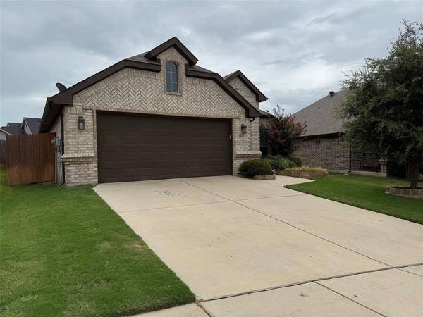 2517 Hadley Street, Weatherford, TX 76087