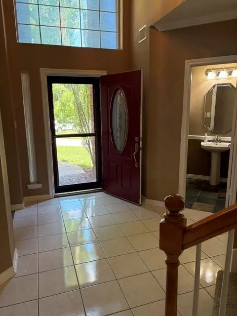 1826 Meadow Crest Drive, Grapevine, TX 76051