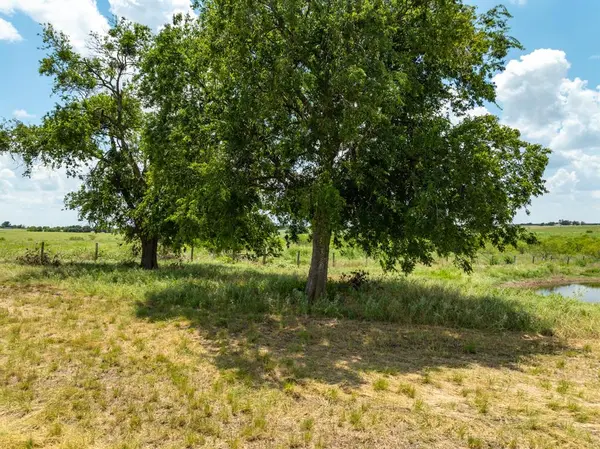 000 Content School Road, Temple, TX 76501