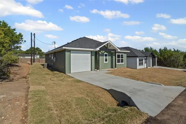 3402 Hilltop Road, Granbury, TX 76048