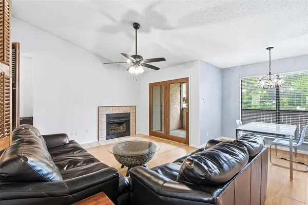 2014 Willoughby Lane #4624, Arlington, TX 76011