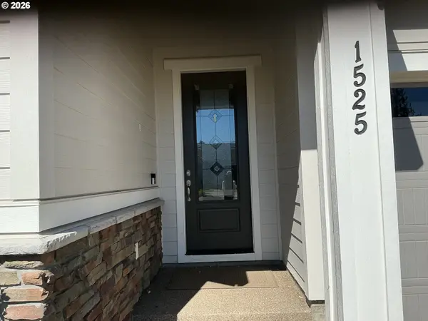 1525 N River Alder ST, Canby, OR 97013