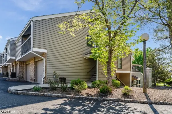 3 N Slope, Union Twp., NJ 08809