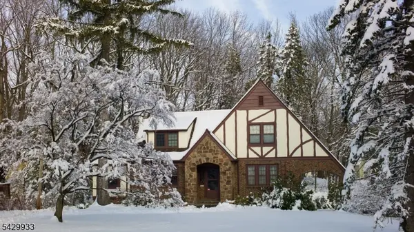 184 Old Short Hills Rd, Millburn Twp., NJ 07078