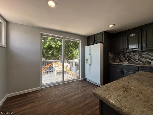 353 Fay Ave #2, Elizabeth City, NJ 07202