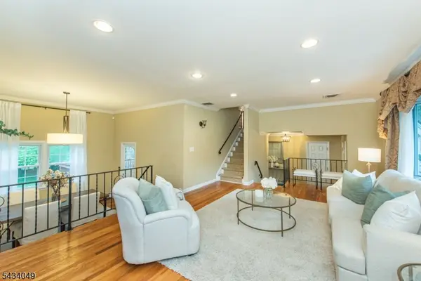 27 Bogert Rd, Montville Twp., NJ 07058