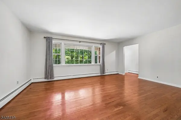 335 Drakestown Rd, Washington Twp., NJ 07853