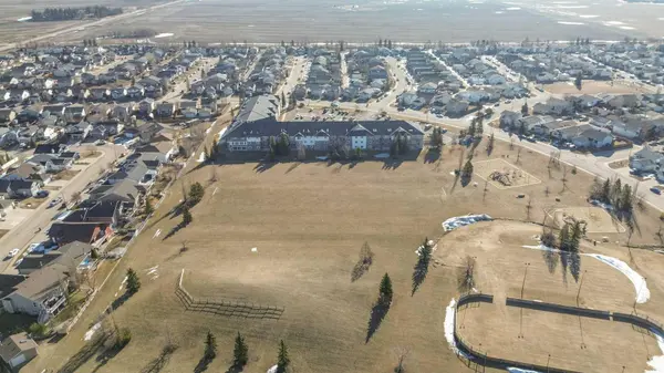 260 Duston ST #205, Red Deer, AB T4P 3E5