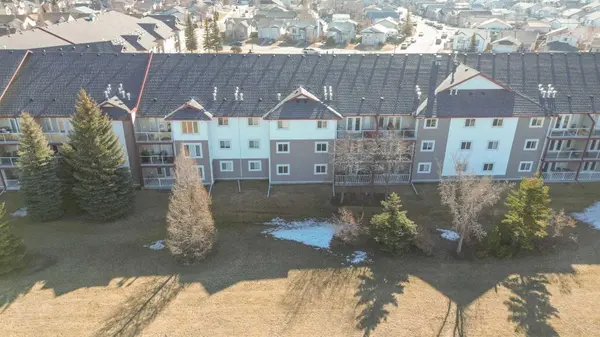 260 Duston ST #205, Red Deer, AB T4P 3E5